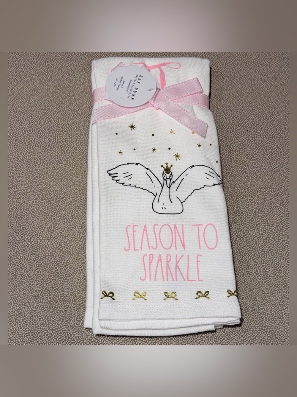 ⭐️ Rae Dunn 2PK Season to Sparkle Kitchen Towels NWT